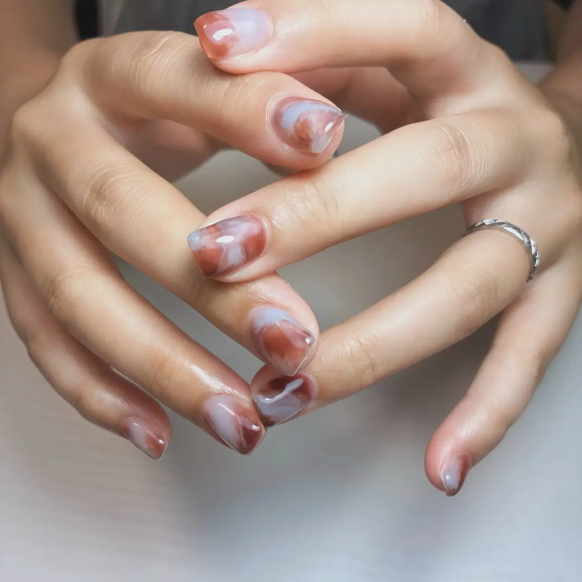 ネイル フットネイル 氷ネイル・うるうるネイル マグネットネイル ニュアンスネイル シンプルネイル ハンドネイル nail salon anoneのネイルデザイン