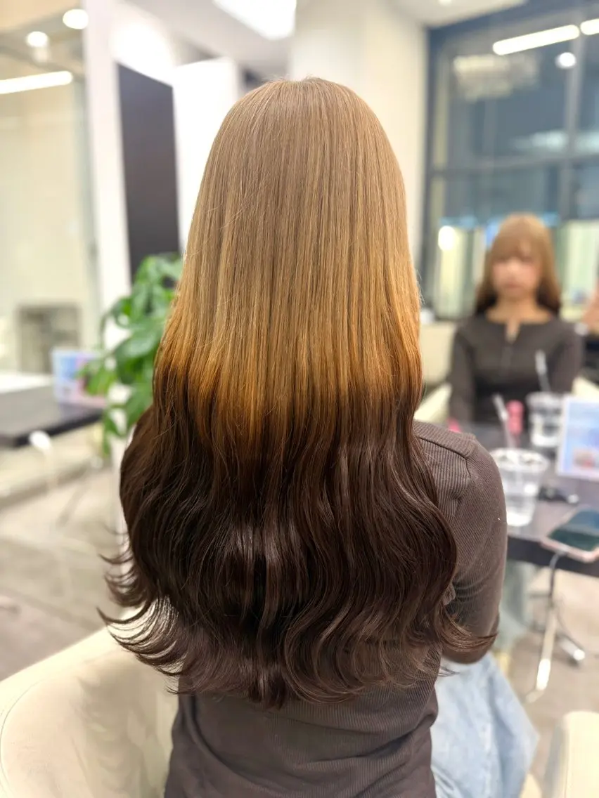 ロング カラー ベージュカラー ブリーチ ケアブリーチ 透明感カラー デザインカラー ヘアカラー トリートメント 渋谷髪質改善/縮毛 矯正/かすが🪽🫧のヘアスタイル