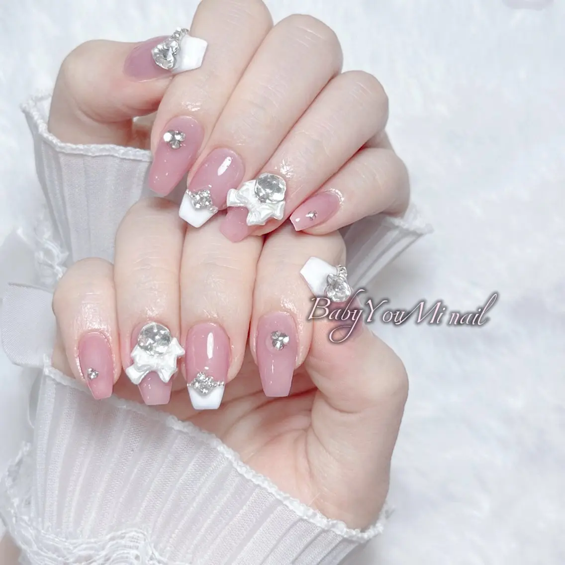ネイル オーロラネイル チークネイル 成人式 フットネイル フレンチネイル ハンドネイル BabyYouMi nailのネイルデザイン