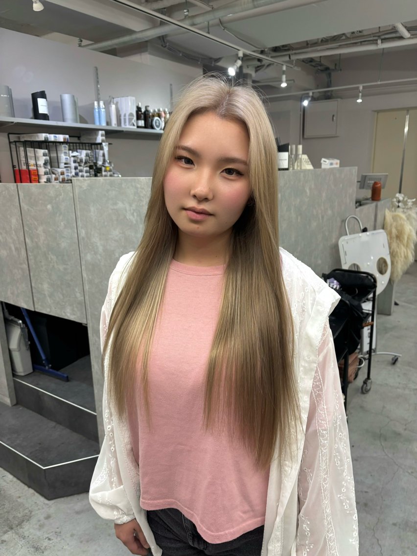 ロング カラー ヘアカラー real yumeka🪄✨のヘアスタイル
