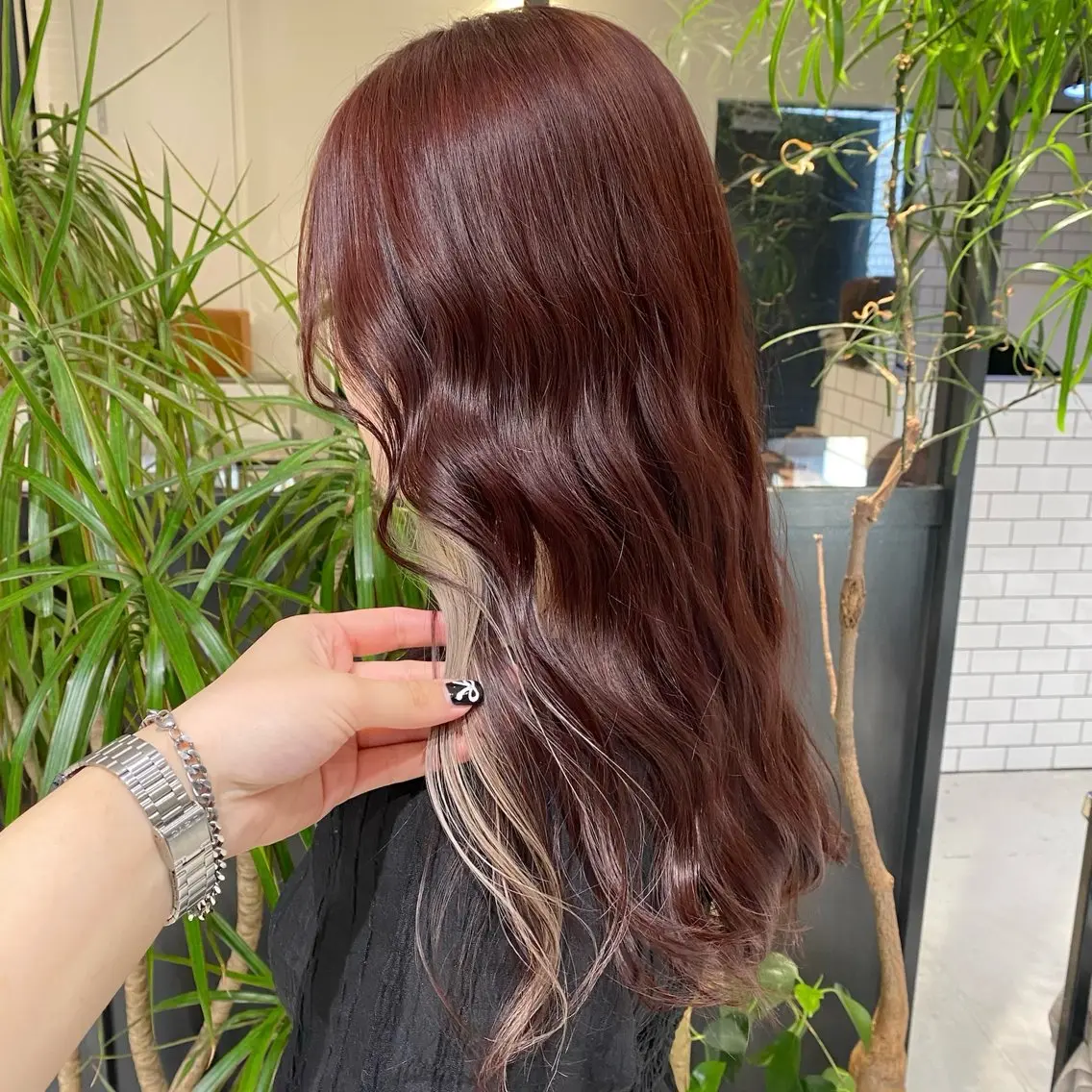 ロング カラー インナーカラー アヤカ foto 武蔵小杉のヘアスタイル