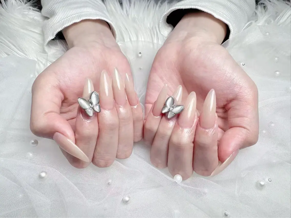 ネイル ハンドネイル EN Salon linaのネイルデザイン