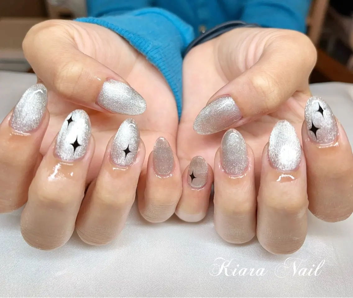ネイル マグネットネイル 🍭Kiara Nail🍭のネイルデザイン