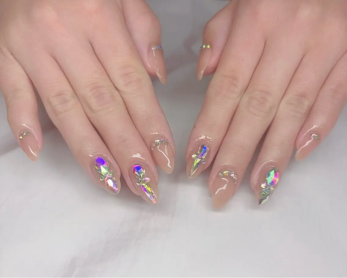 ネイル ストーンネイル ハンドネイル Nail_by N1のネイルデザイン