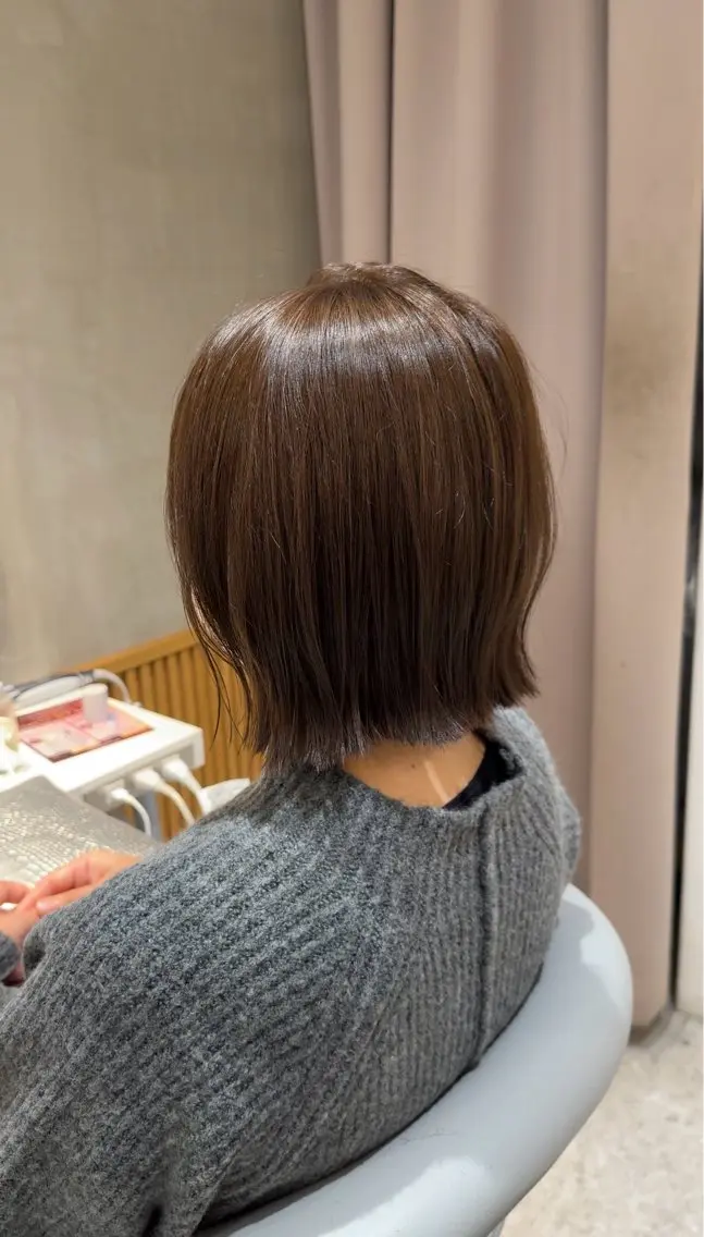 ミディアム ヘアカラー トリートメント けいし🐬ボブ 美髪縮毛矯正のヘアスタイル