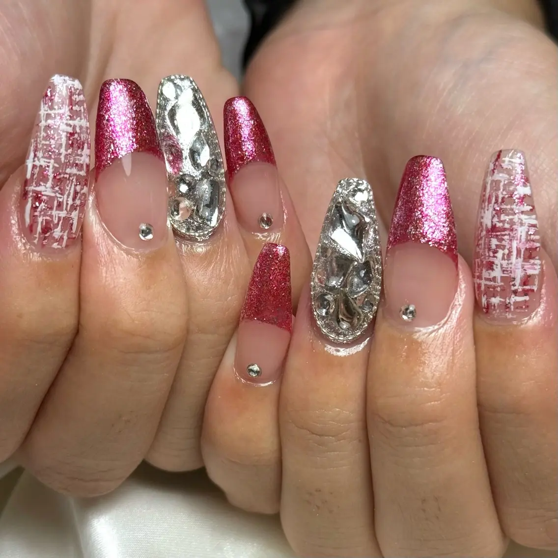 ネイル キラキラネイル ピンク ツイードネイル Ray nail natsu🎀のネイルデザイン