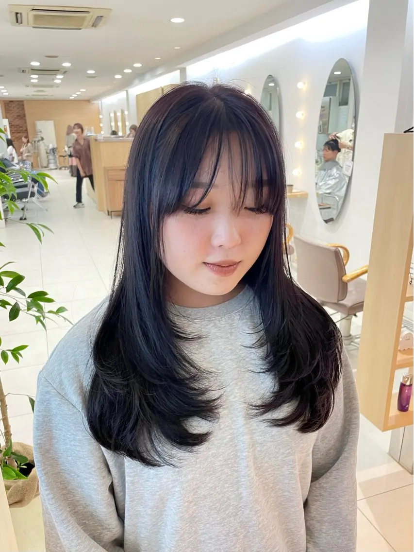 ロング 🧸SAKI🎀 韓国レイヤーのヘアスタイル