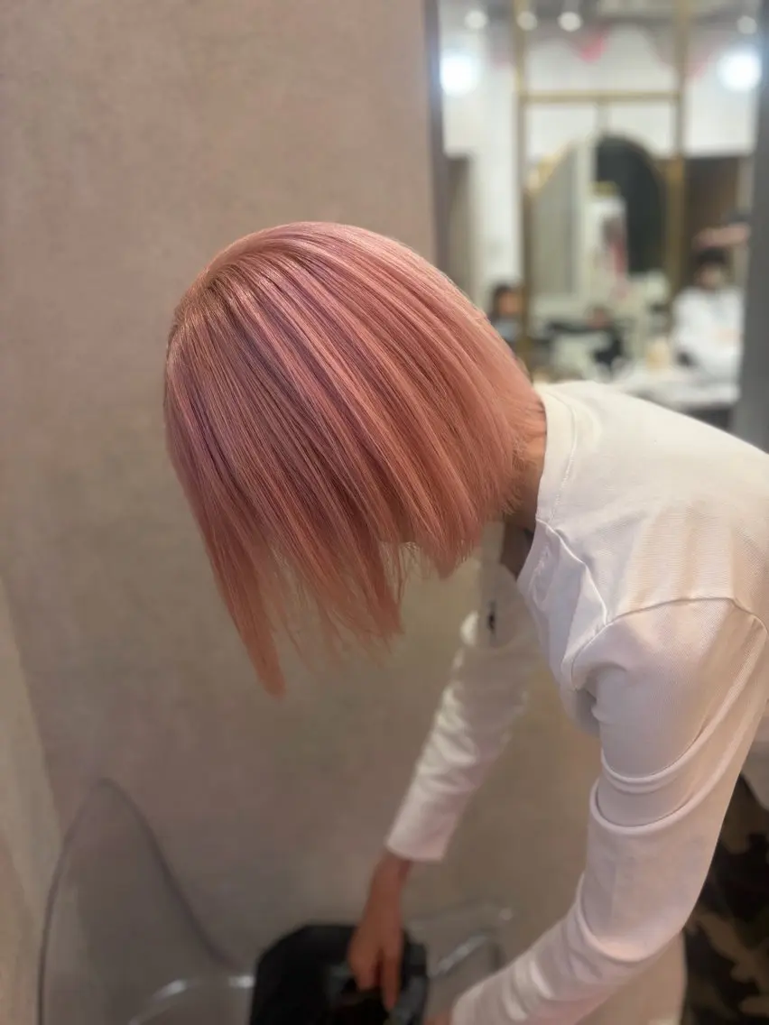ショート カラー 透明感カラー ヘアカラー 坂上 実里のヘアスタイル