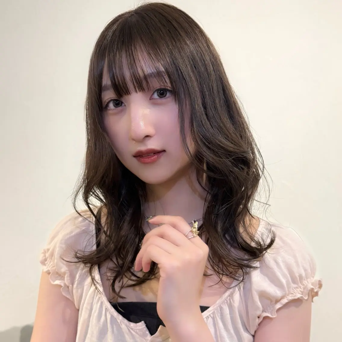 ミディアム カラー mellow NANAのヘアスタイル