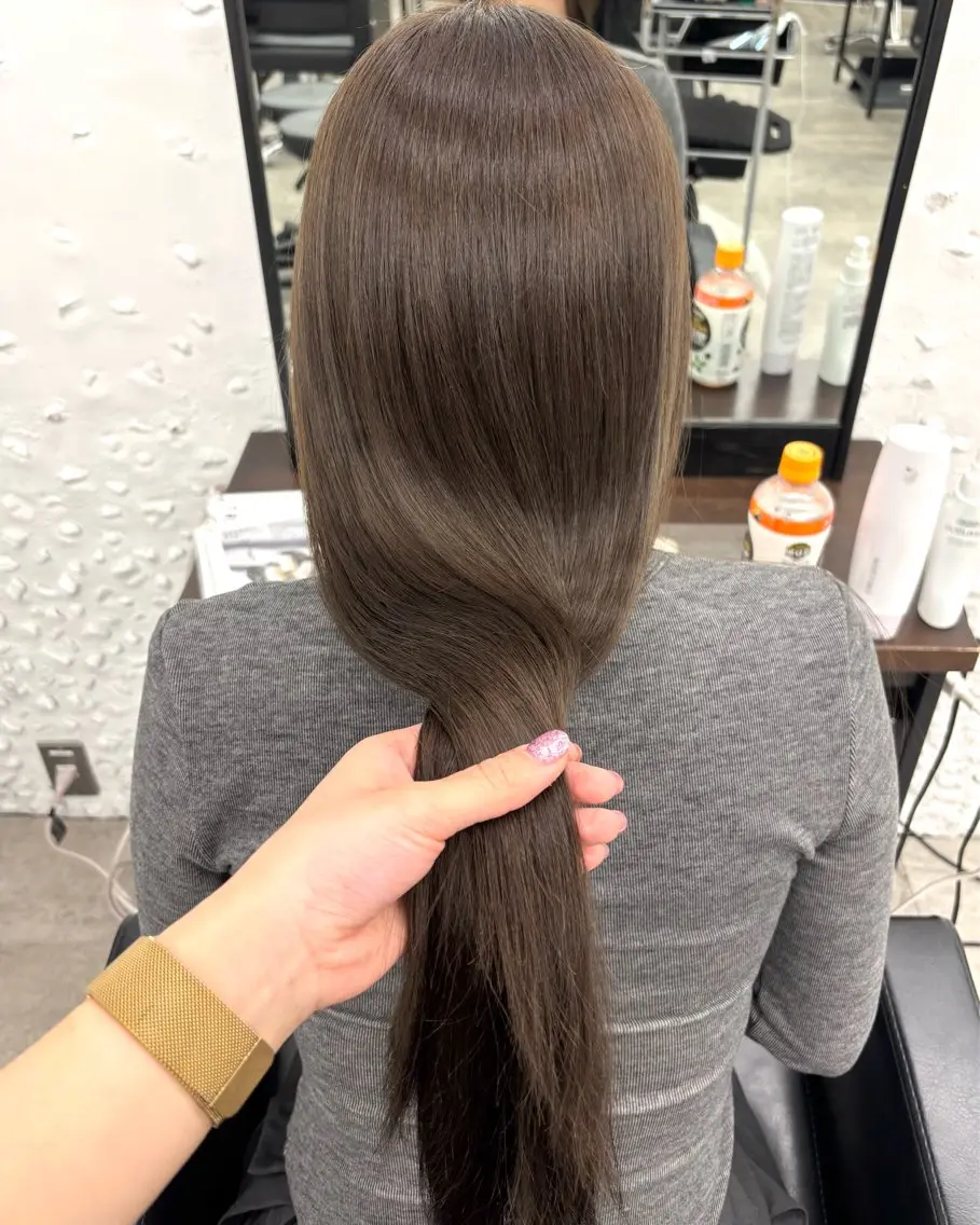 ロング カラー ヘアカラー トリートメント 艶髪カラー/透明感/ 髪質改善/YUIKOのヘアスタイル