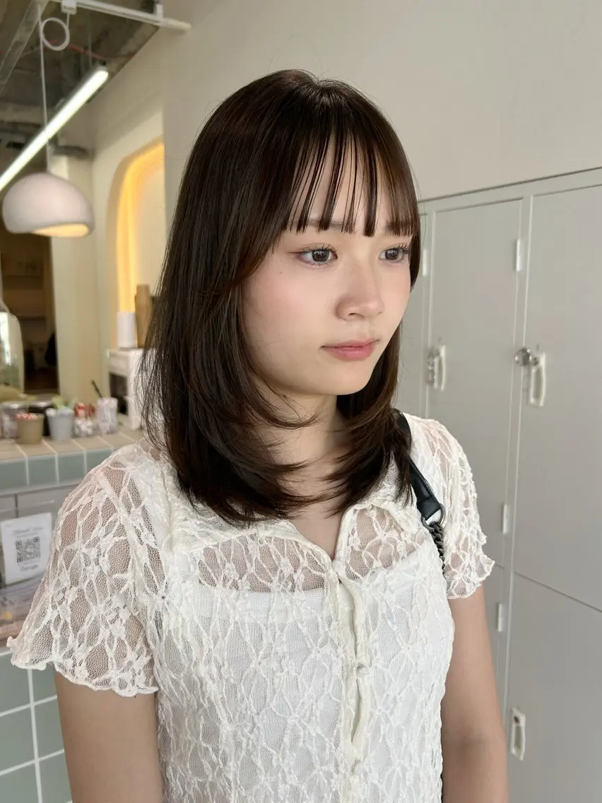ミディアム レイヤーカット カット 縮毛矯正 newi広島/ akiのヘアスタイル