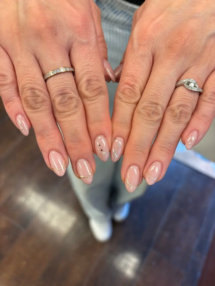 ネイル ハンドネイル AMI 美フォルムネイルのネイルデザイン