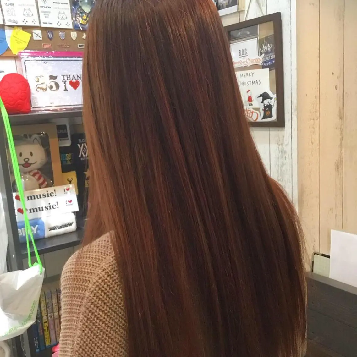 ロング カラー embrace エンブレイスのヘアスタイル