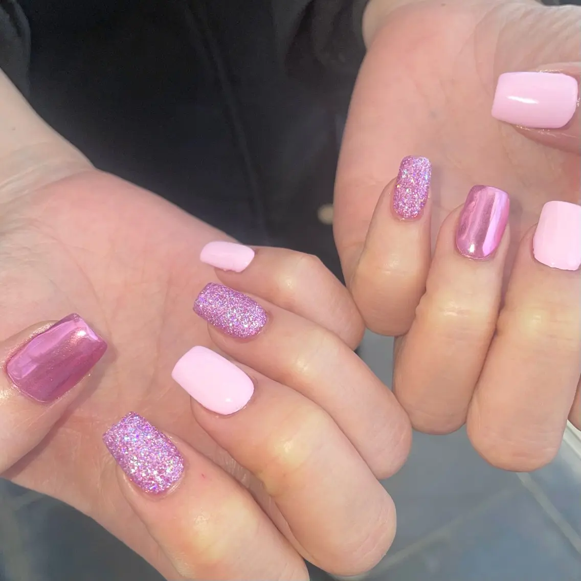 ネイル ミラーネイル ハンドネイル Nail ヌシん家 AKANEのネイルデザイン