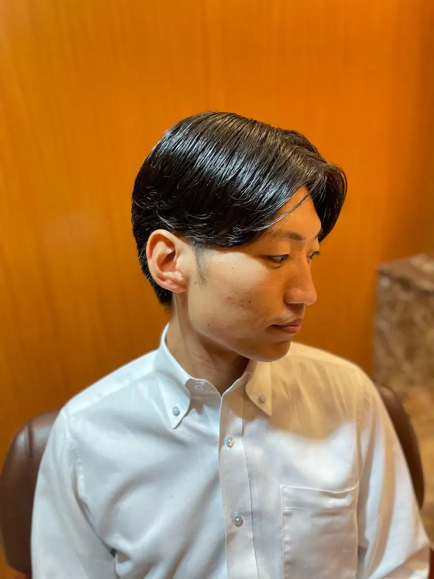 ミディアム メンズ 飯野 公紀のヘアスタイル