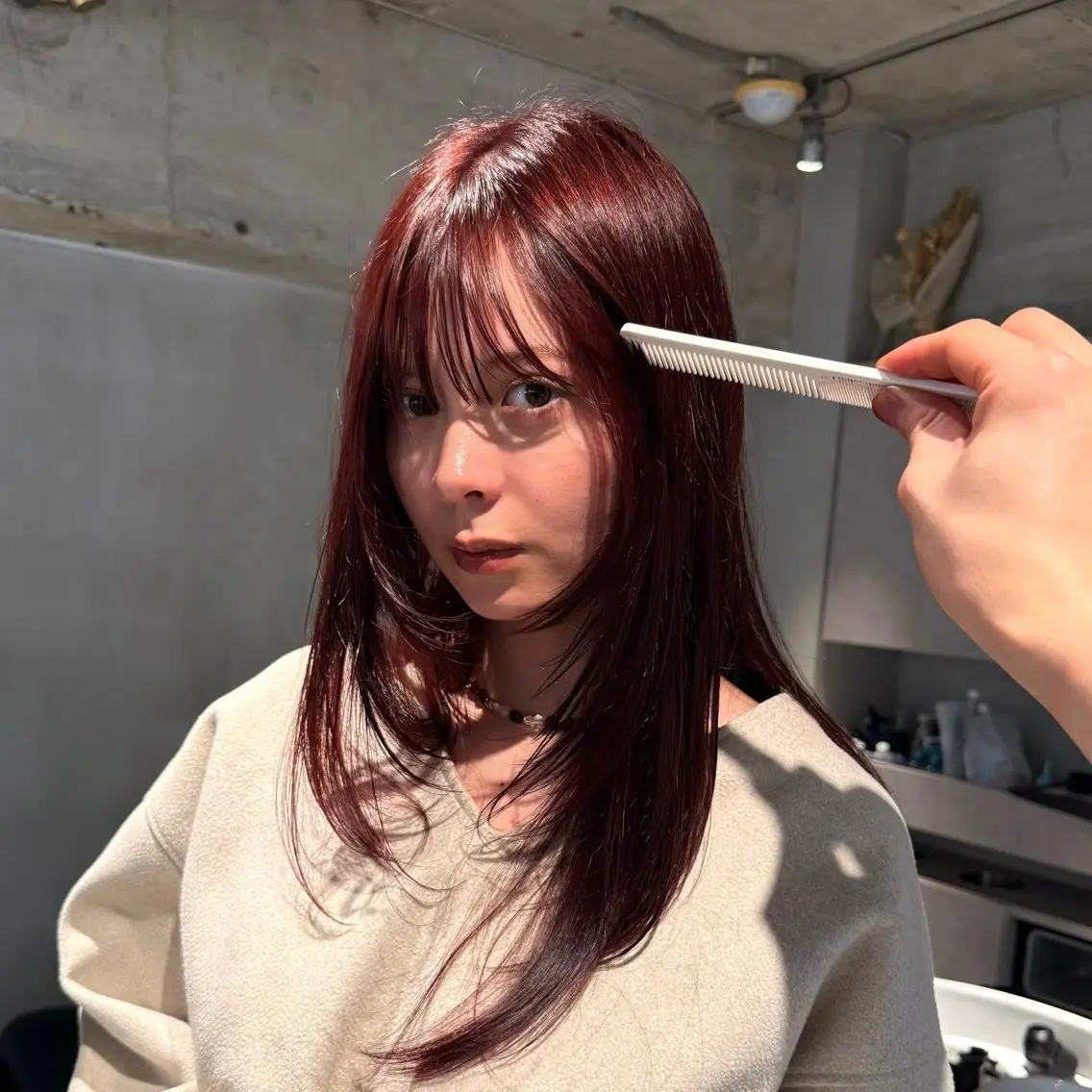 カラー ボルドーカラー ヘアカラー チバ ユウリのヘアスタイル