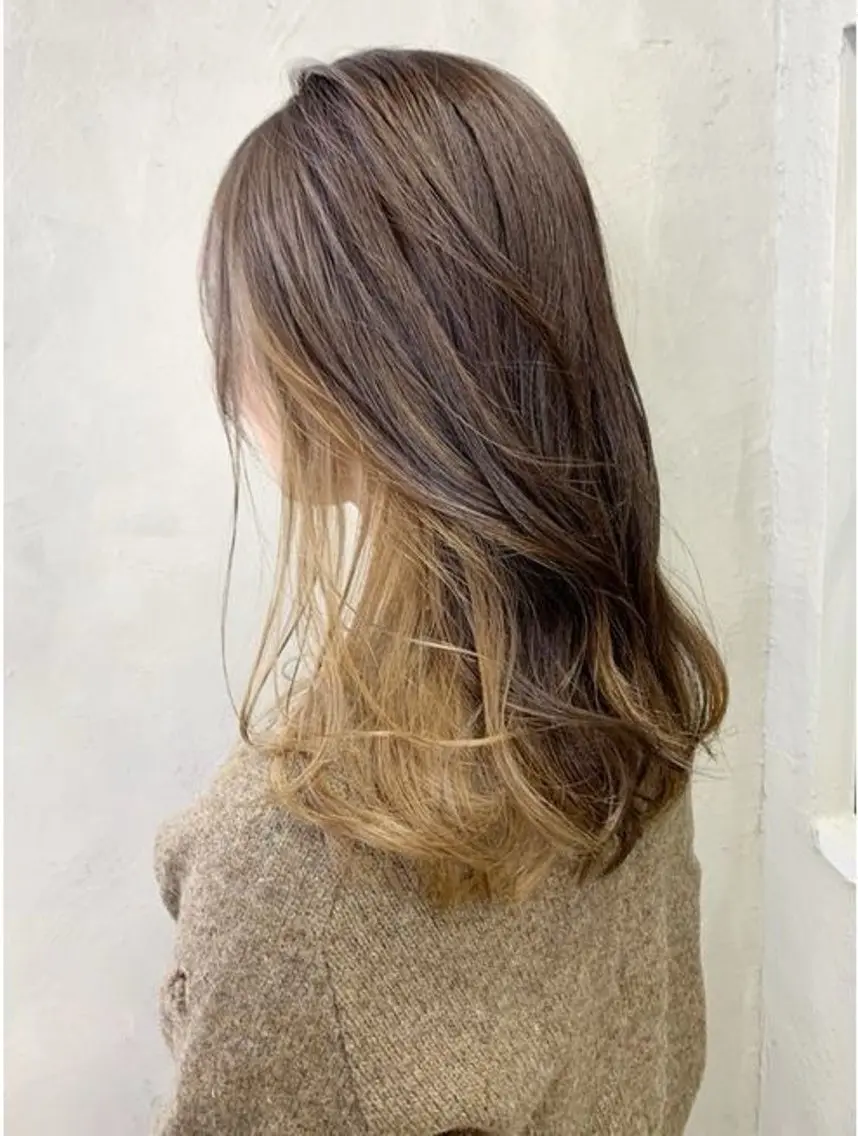 ロング カラー 時森 咲良のヘアスタイル