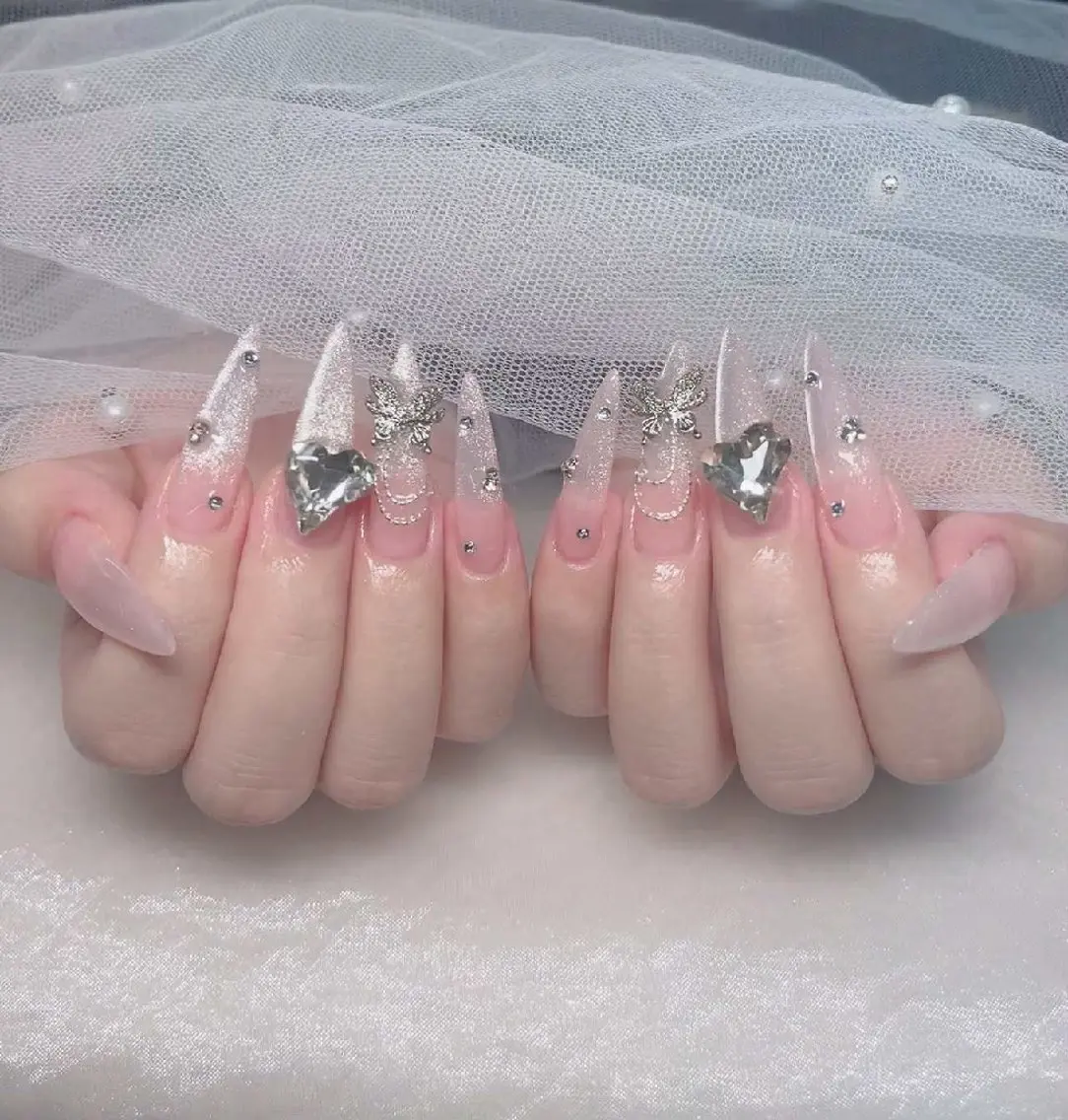 ネイル ハンドネイル 　miyu.nail yukino のネイルデザイン