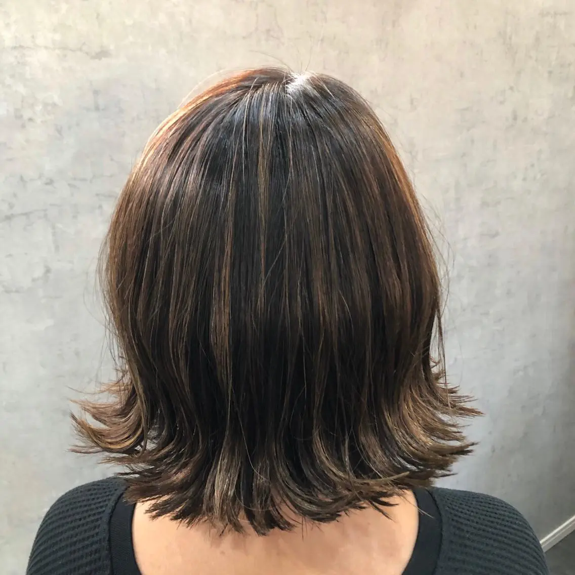 ミディアム ハイライト 外ハネヘア カット ヘアカラー トリートメント Glad   中嶋 政文のヘアスタイル