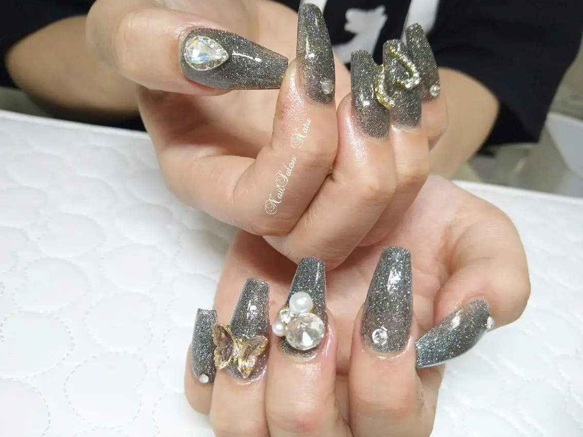 ネイル 長さ出し フラッシュネイル ワンカラーネイル ハンドネイル nailsalon Natuのネイルデザイン