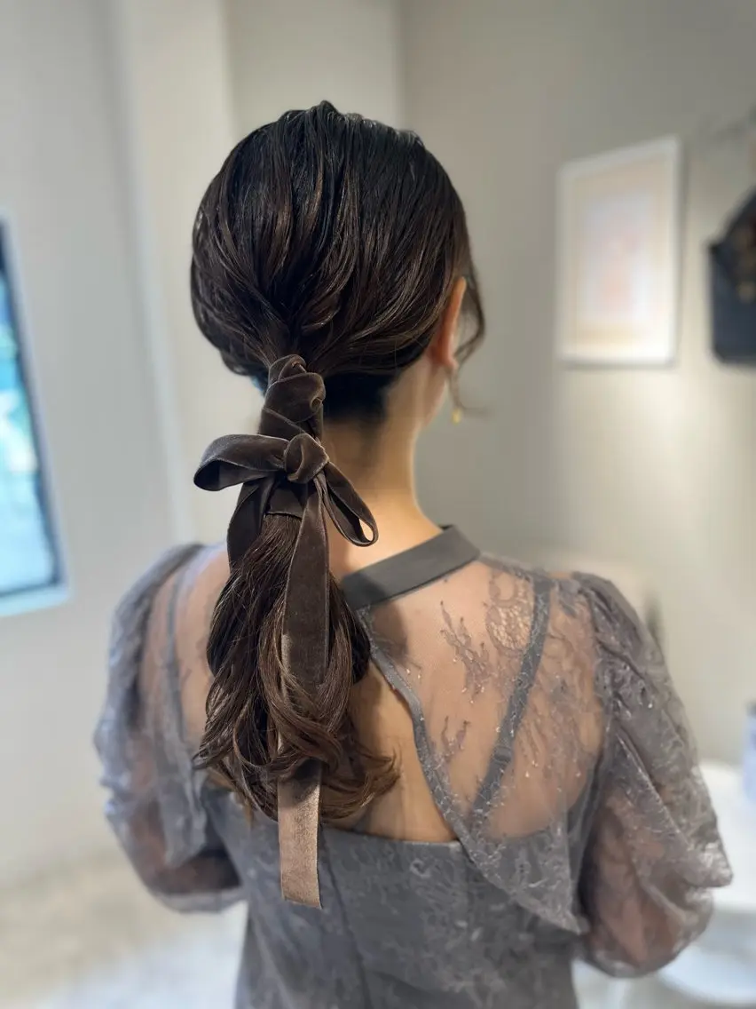 ロング ヘアセット 荒木 ひろかのヘアスタイル