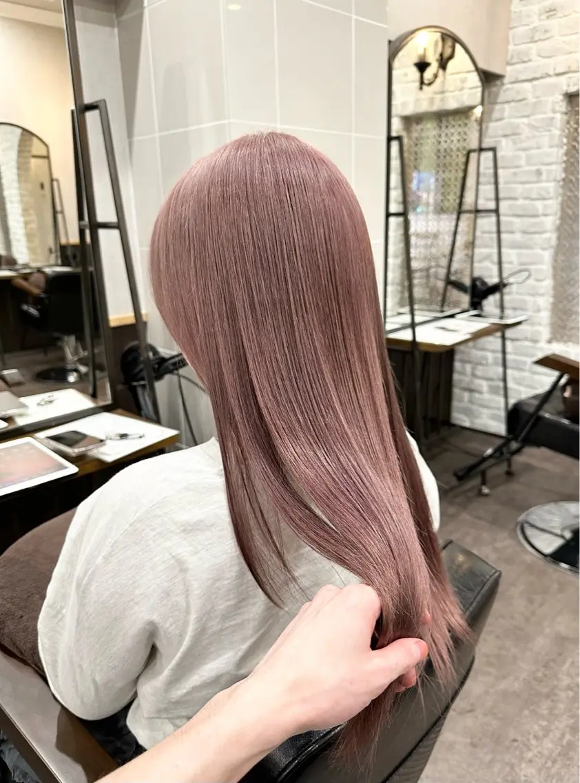 ミディアム カラー ベージュカラー ピンクカラー ピンクベージュ ヘアカラー トリートメント 🌿ガクト 🌿艶髪透明感のヘアスタイル