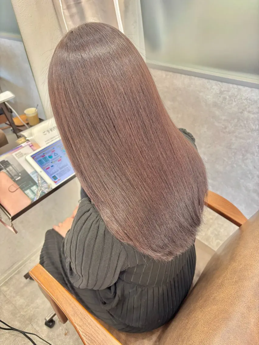 セミロング カット 縮毛矯正 トリートメント 久保田康雅 辻堂 髪質改善×縮毛矯正のヘアスタイル