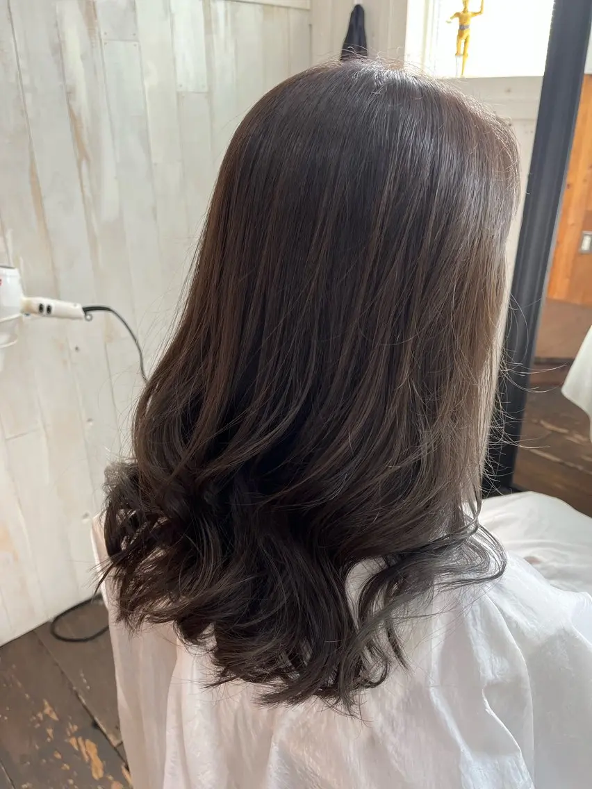 ロング 紙屋 隼人のヘアスタイル