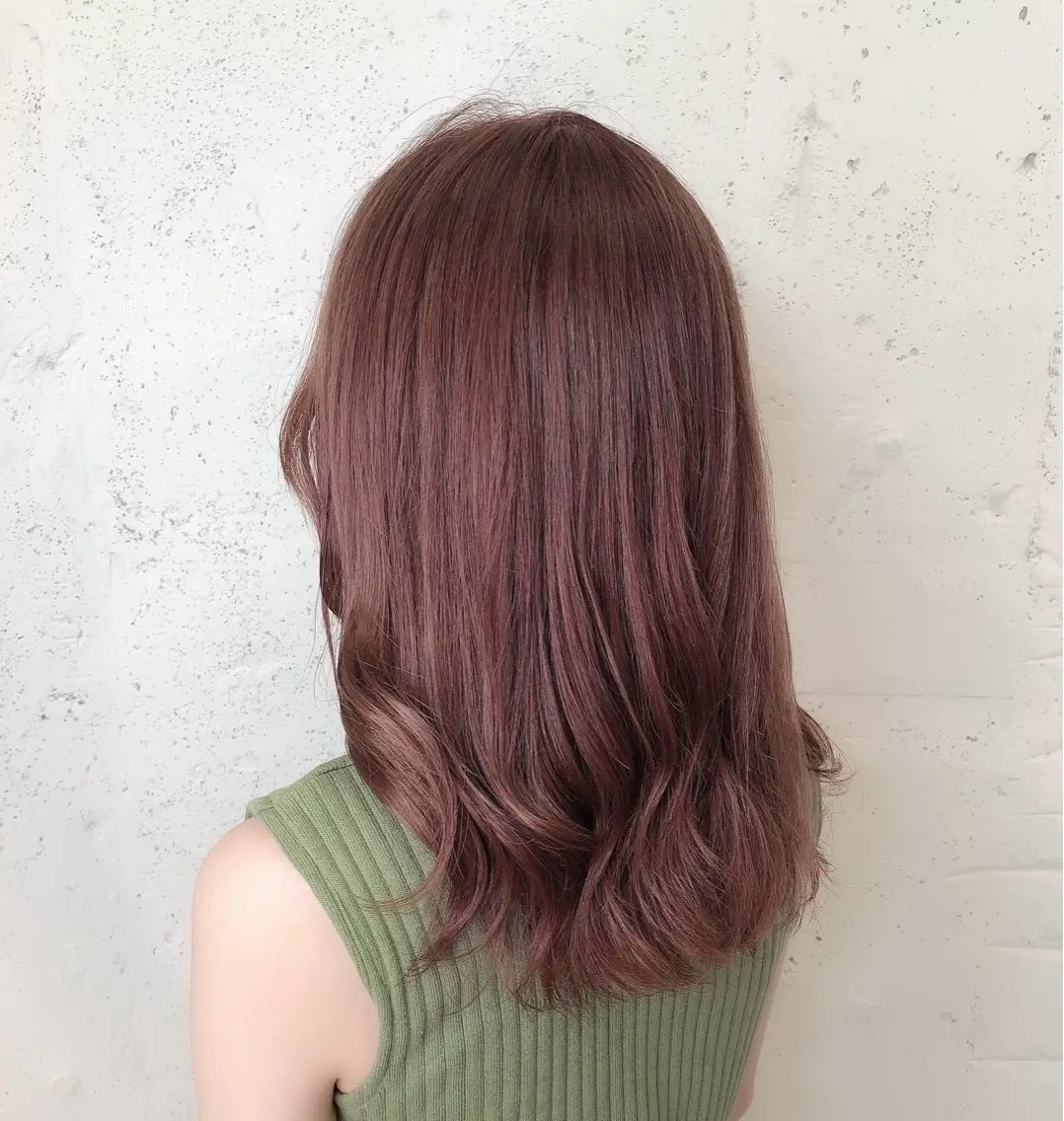 ミディアム カラー 透明感カラー🎀／ 寒色カラー／マツエクのヘアスタイル
