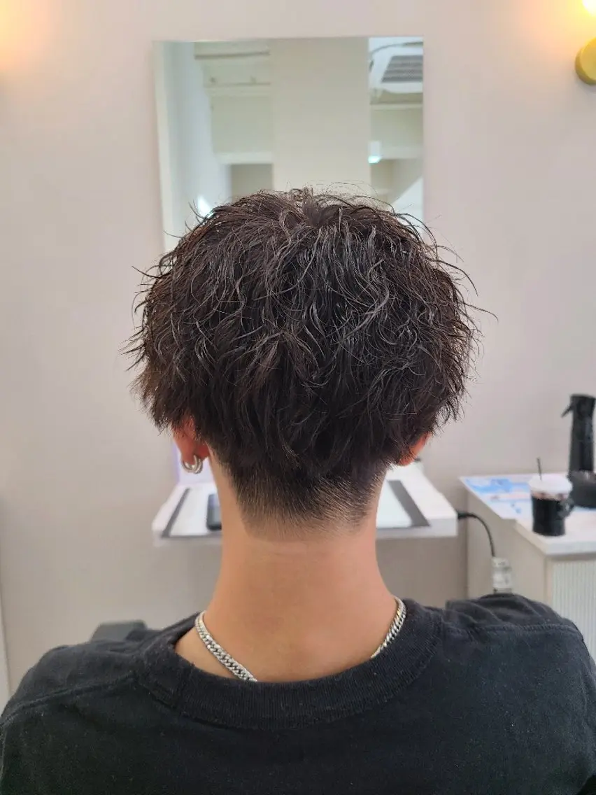 ショート メンズ パーマ カット パーマ 桐島 令奈のヘアスタイル