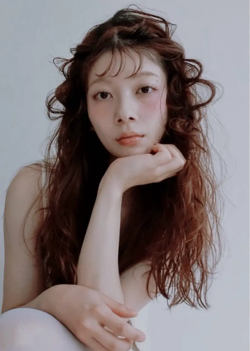 カラー ヘアカラー 🪺透明感カラー/ ブリーチ/カエデ🪺のヘアスタイル