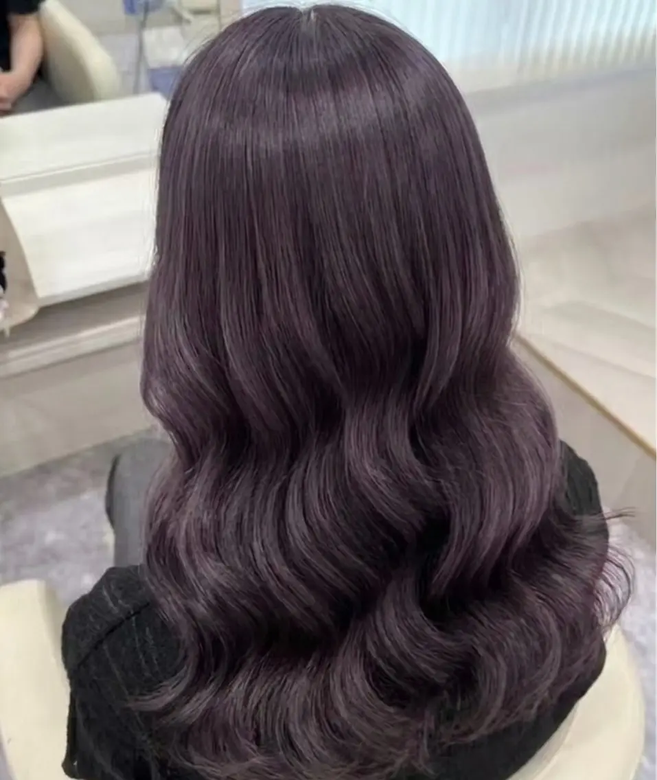 ロング カラー 横田 あいらのヘアスタイル