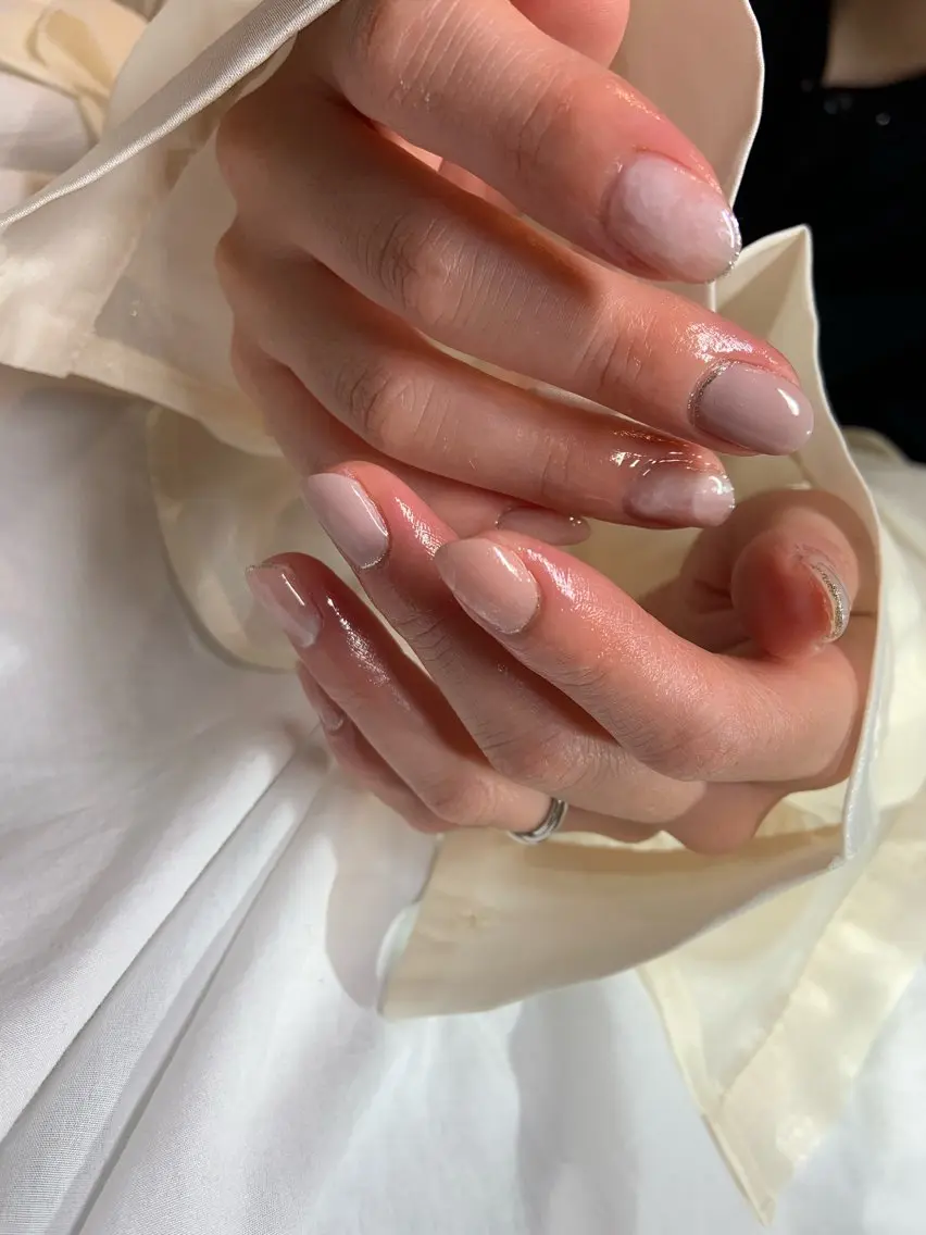 ネイル ニュアンスネイル オフィスネイル シンプルネイル ＼近畿大学／近く🦢 Swanのネイルデザイン