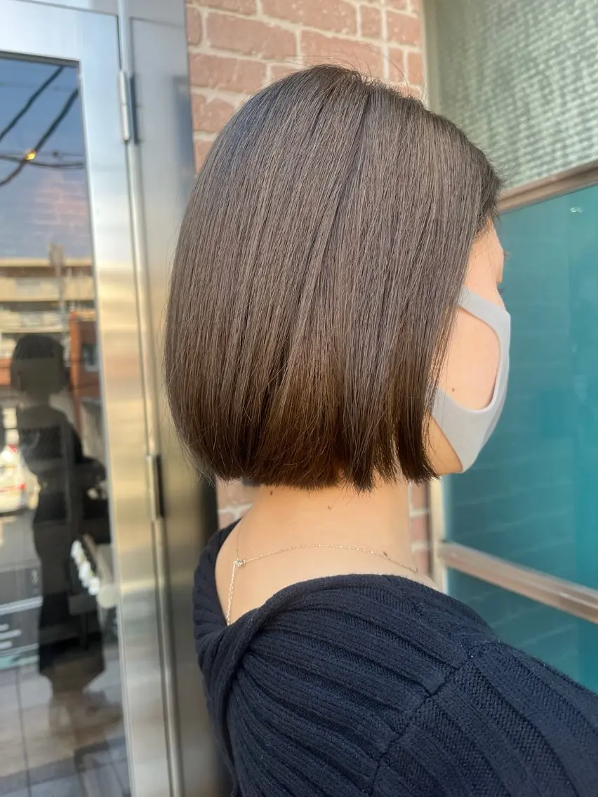 ミディアム カラー 久木原 ゆりのヘアスタイル