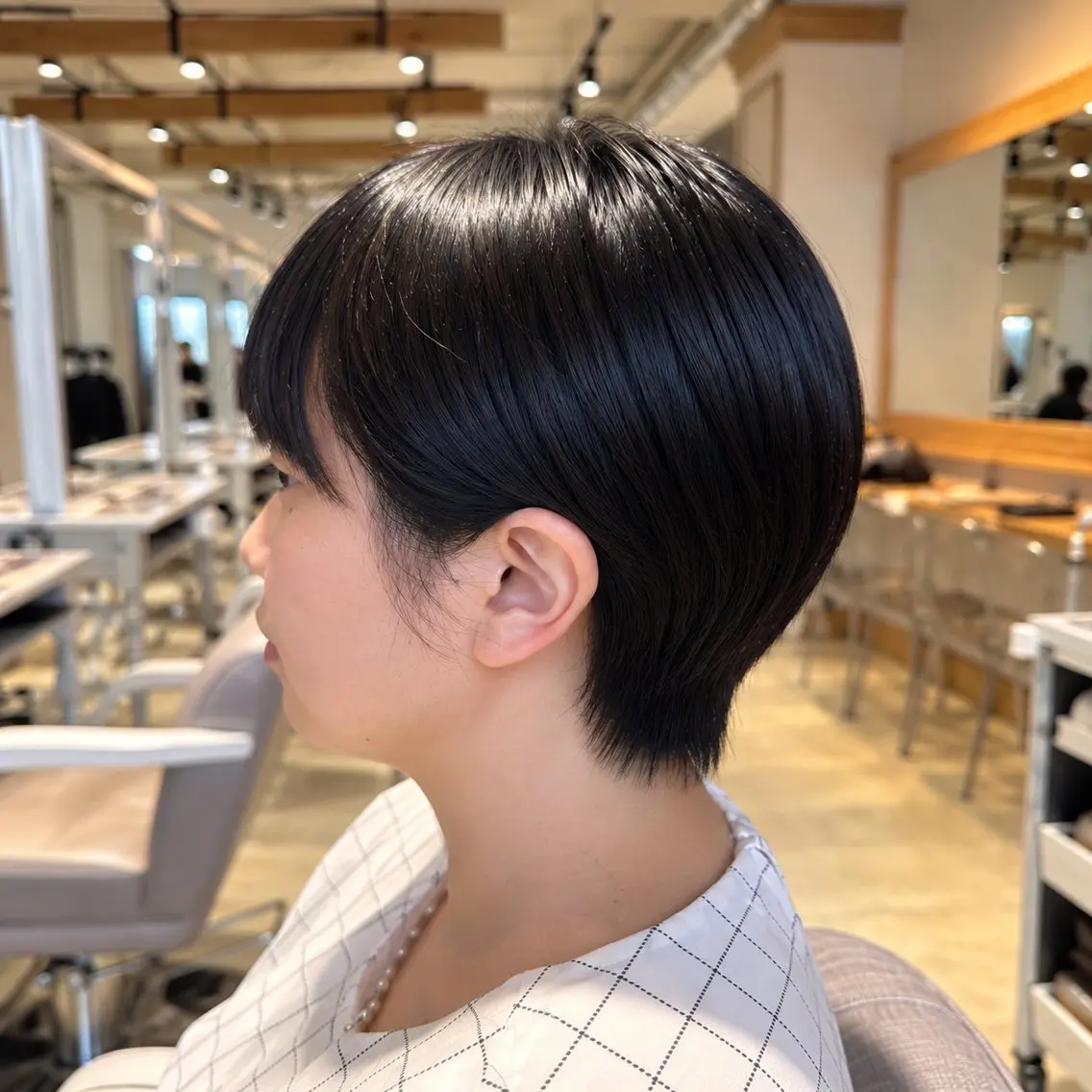 ショート カラー 丸みショート 似合わせカット ショートヘア カット ヘアカラー トリートメント 髪質改善／透明感 🫧うらののヘアスタイル