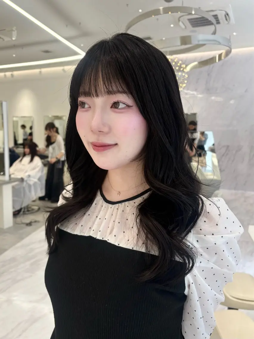 ミディアム レイヤーカット カット ヘアカラー Parve Mix/ 平 奈果🎀のヘアスタイル