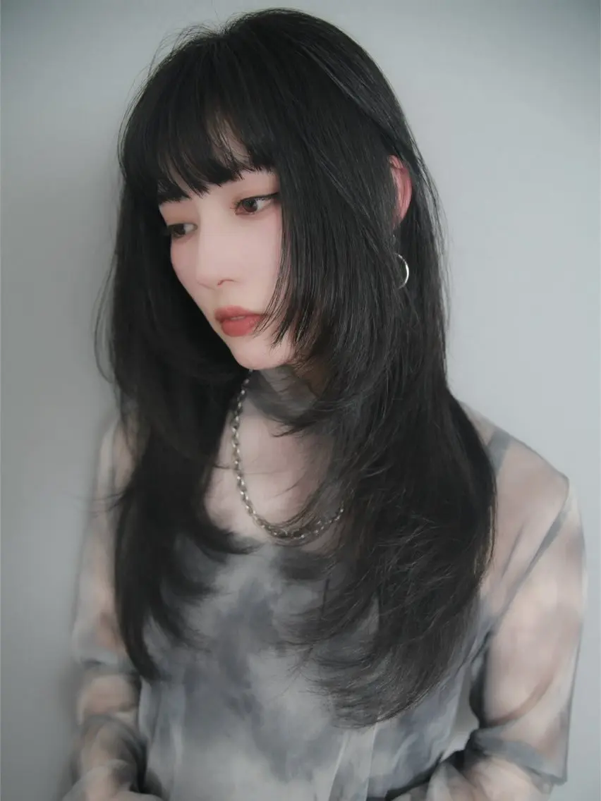 セミロング レイヤーカット カット Grow by NYNY 打越裕樹のヘアスタイル