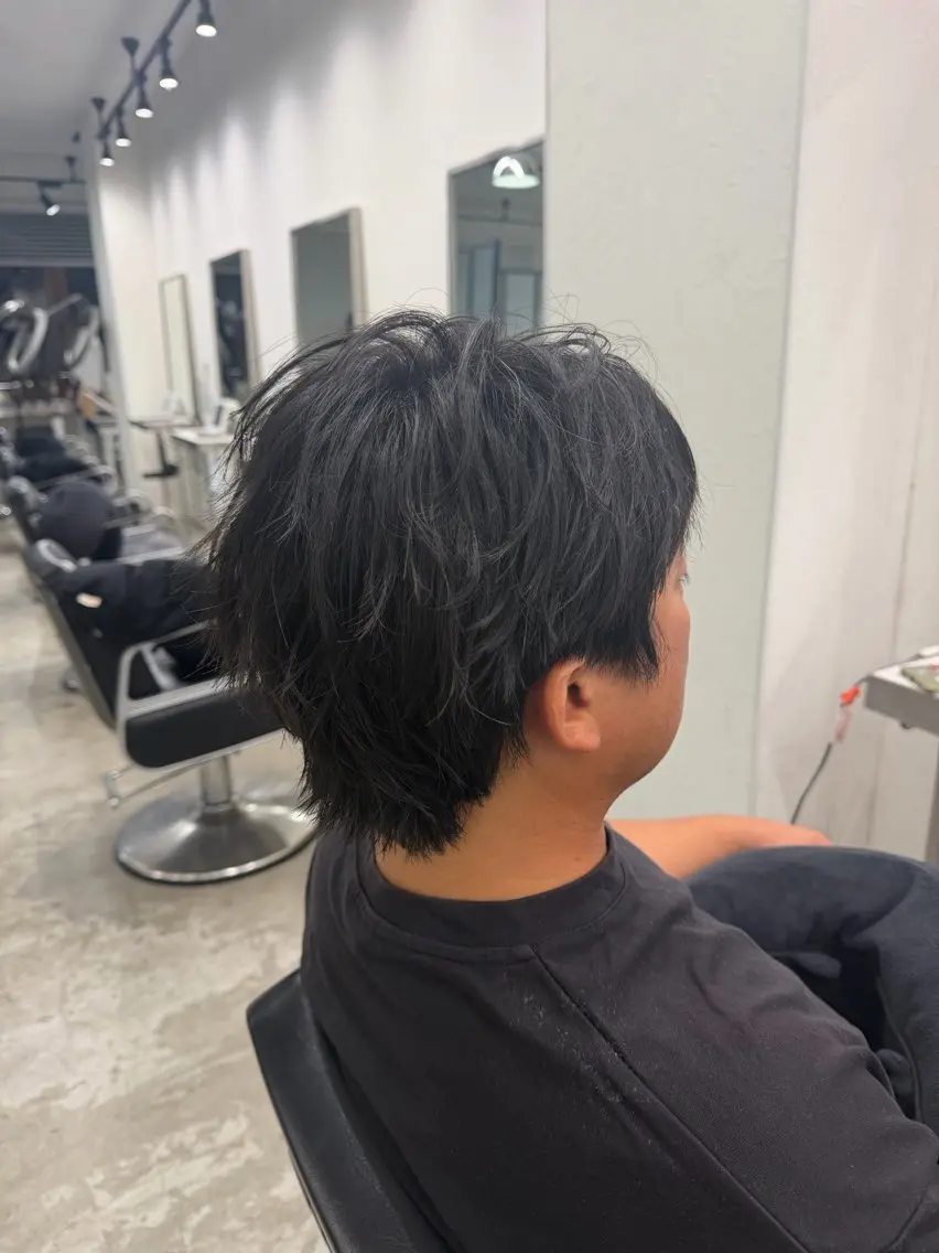 メンズ ハイトーン/艶カラー /スパイキーショートのヘアスタイル