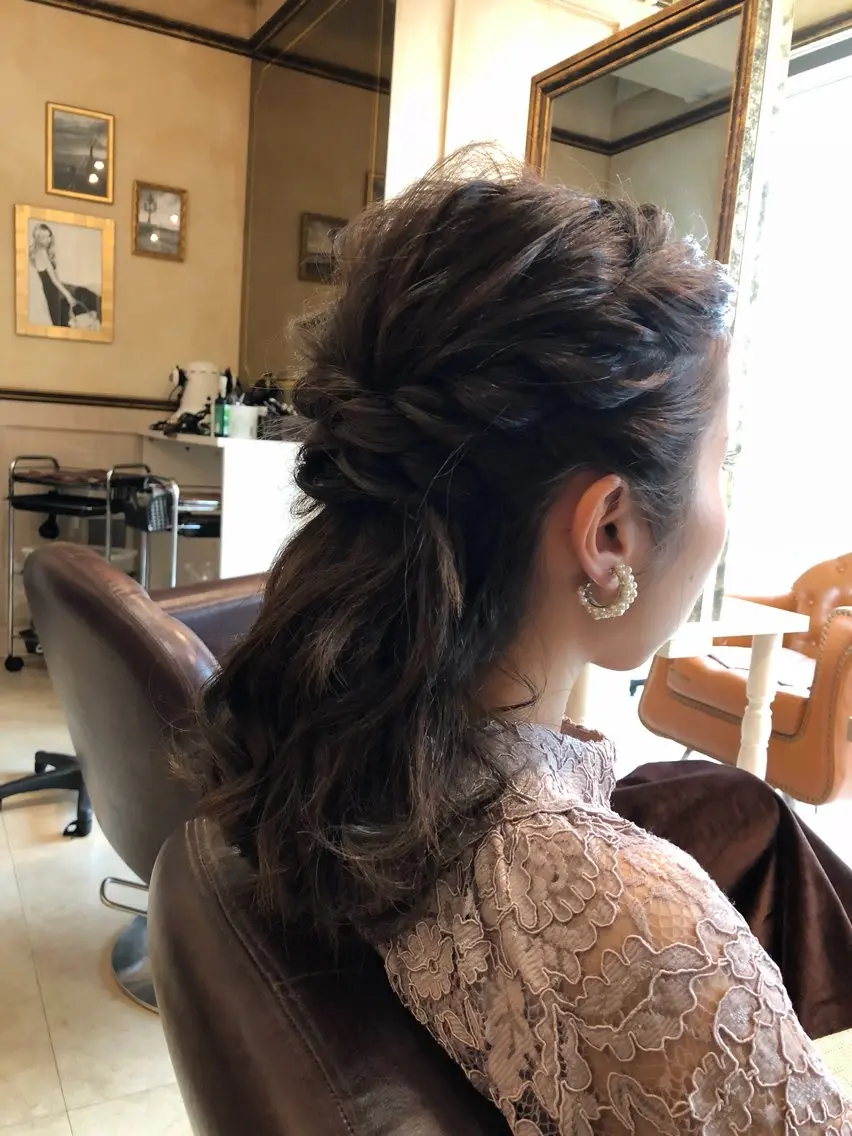 ヘアアレンジ ヘアセット 🌈髪質改善🌈 過去の1艶サラ体験✨のヘアスタイル