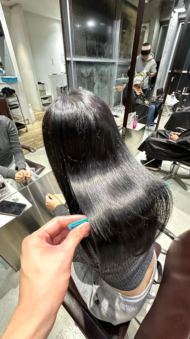 セミロング 縮毛矯正 縮毛矯正 fifth原宿 宮部蓮のヘアスタイル