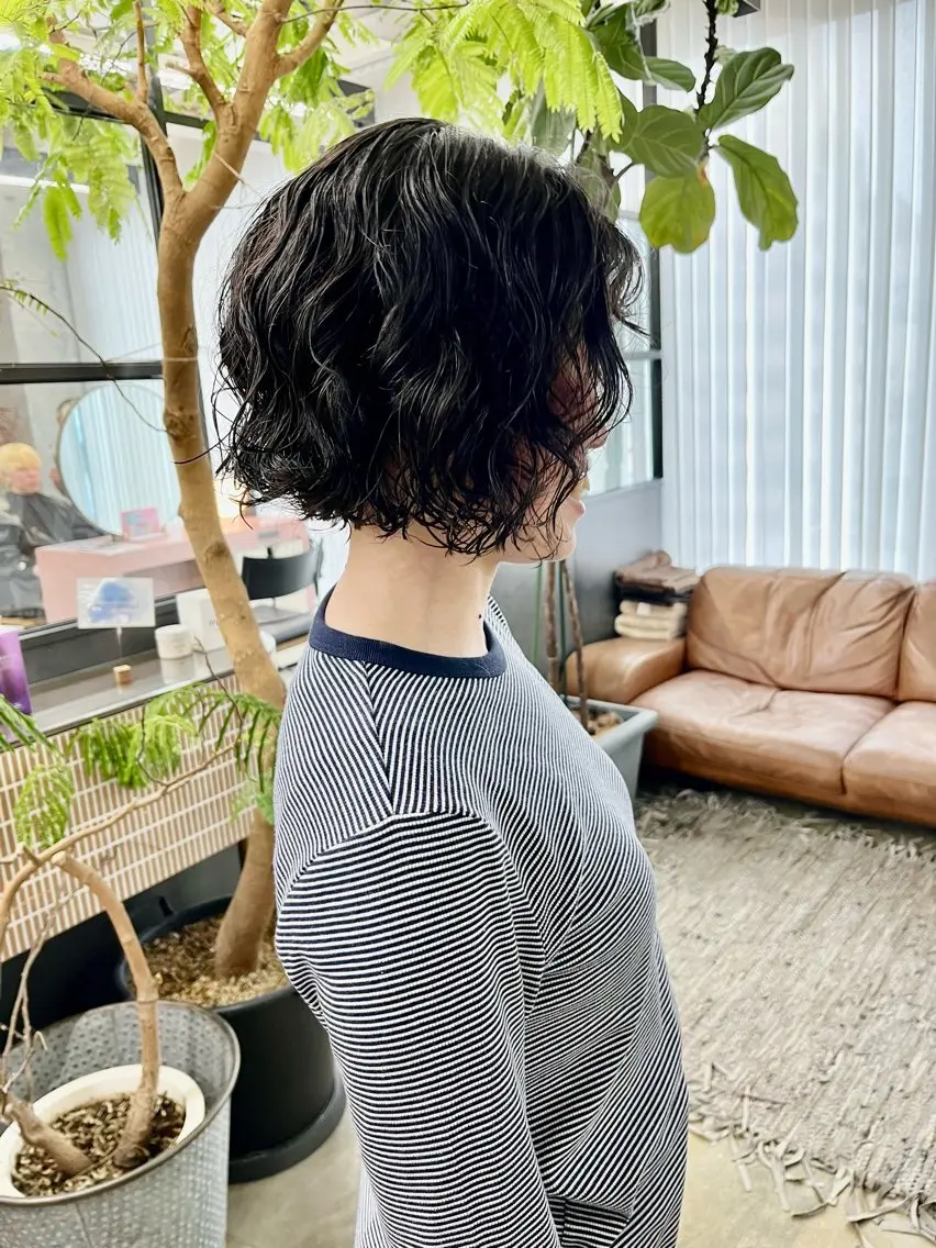 ミディアム カラー パーマ ミディアムパーマ カット ヘアカラー パーマ 小木曽智美 /ボブ/ショートのヘアスタイル