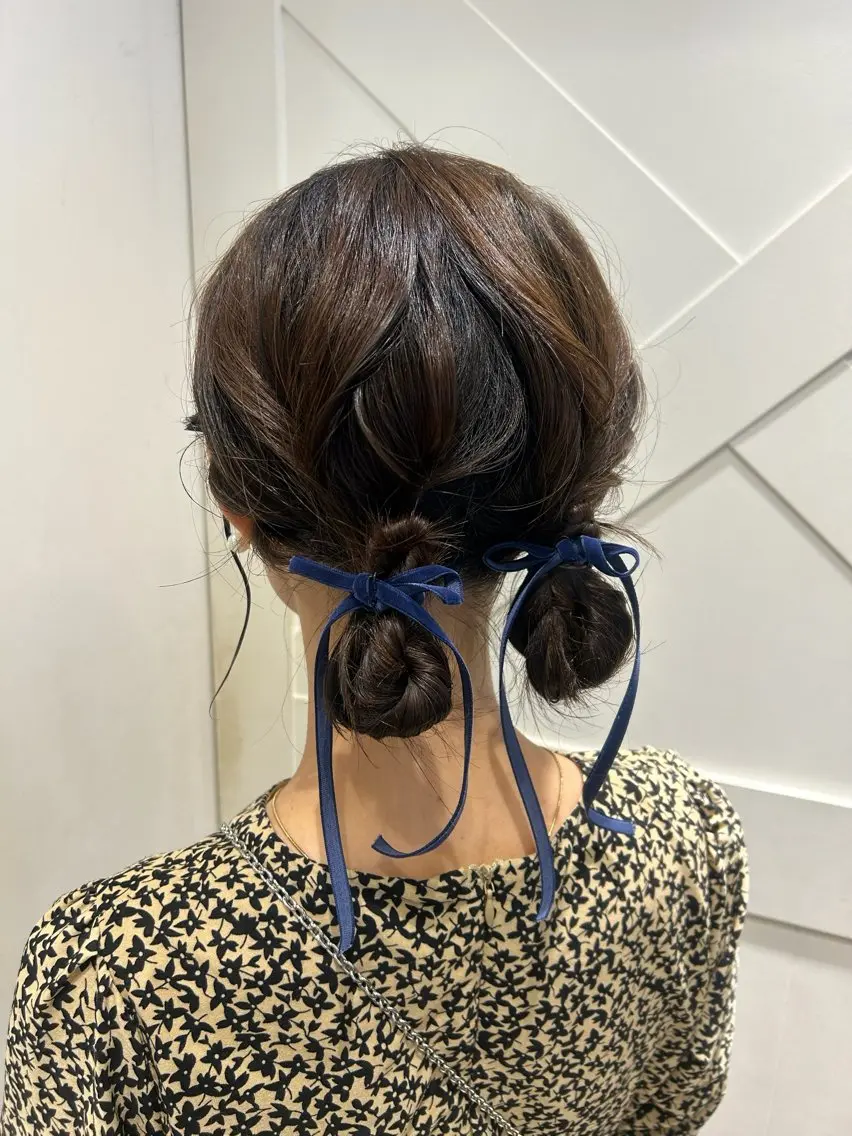 ヘアアレンジ ヘアセット 暖色カラー🪷 オタク美容師🎶のヘアスタイル