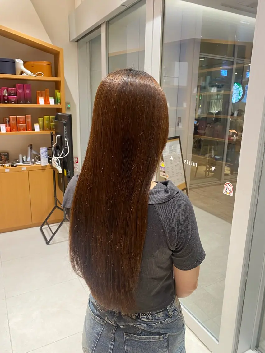 ロング パーマ 縮毛矯正 トリートメント 💎ツヤ髪ストレート カラー💎かのんのヘアスタイル