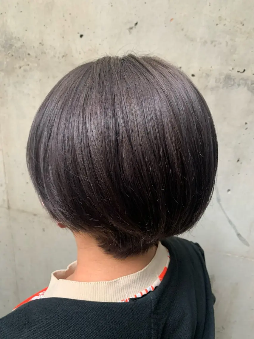 ショート カラー ヘアカラー トリートメント 花木 志穂のヘアスタイル
