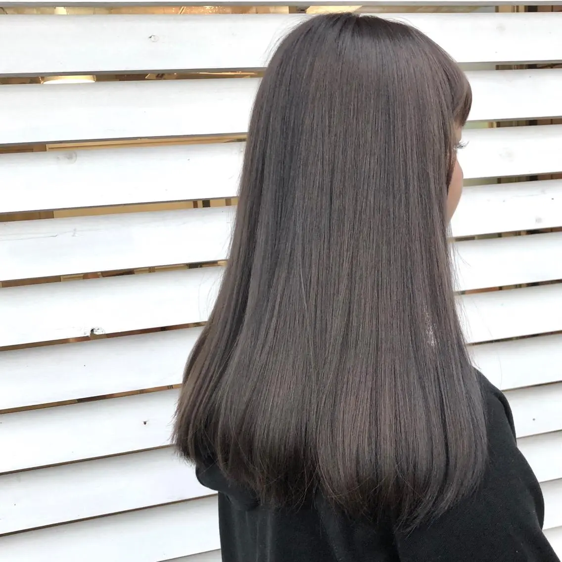 セミロング カラー 菅沢 奈生のヘアスタイル