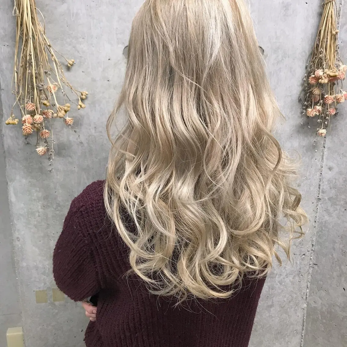 ロング カラー ヘアアレンジ ベージュカラー ダブルカラー ミルクティーベージュ Satsuki ✂︎♡のヘアスタイル
