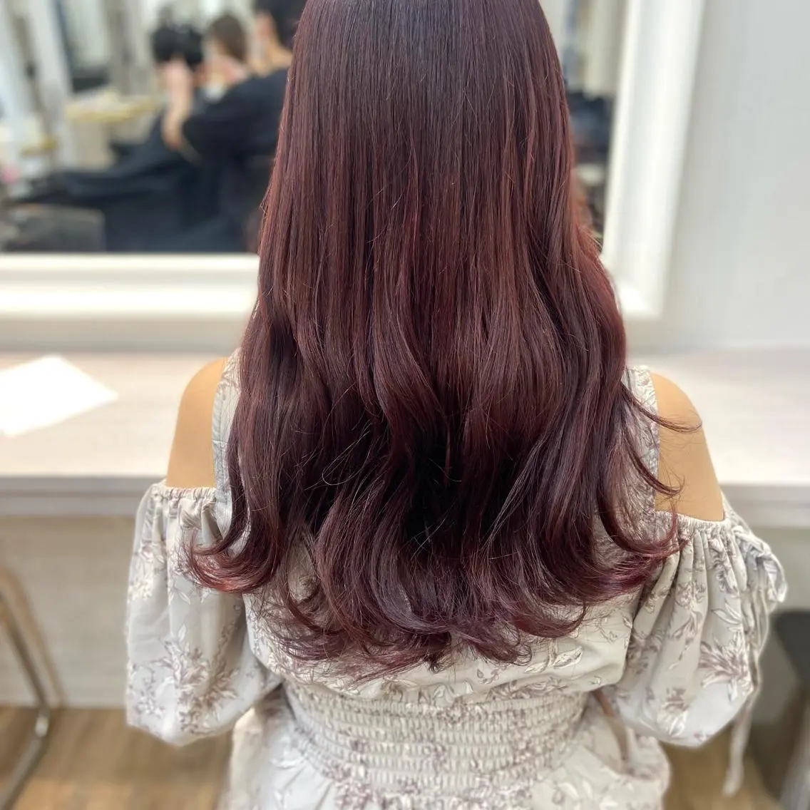 ロング カラー ベージュカラー ブリーチ ケアブリーチ 透明感カラー ダブルカラー mai 🎀 / 梅田美容室のヘアスタイル