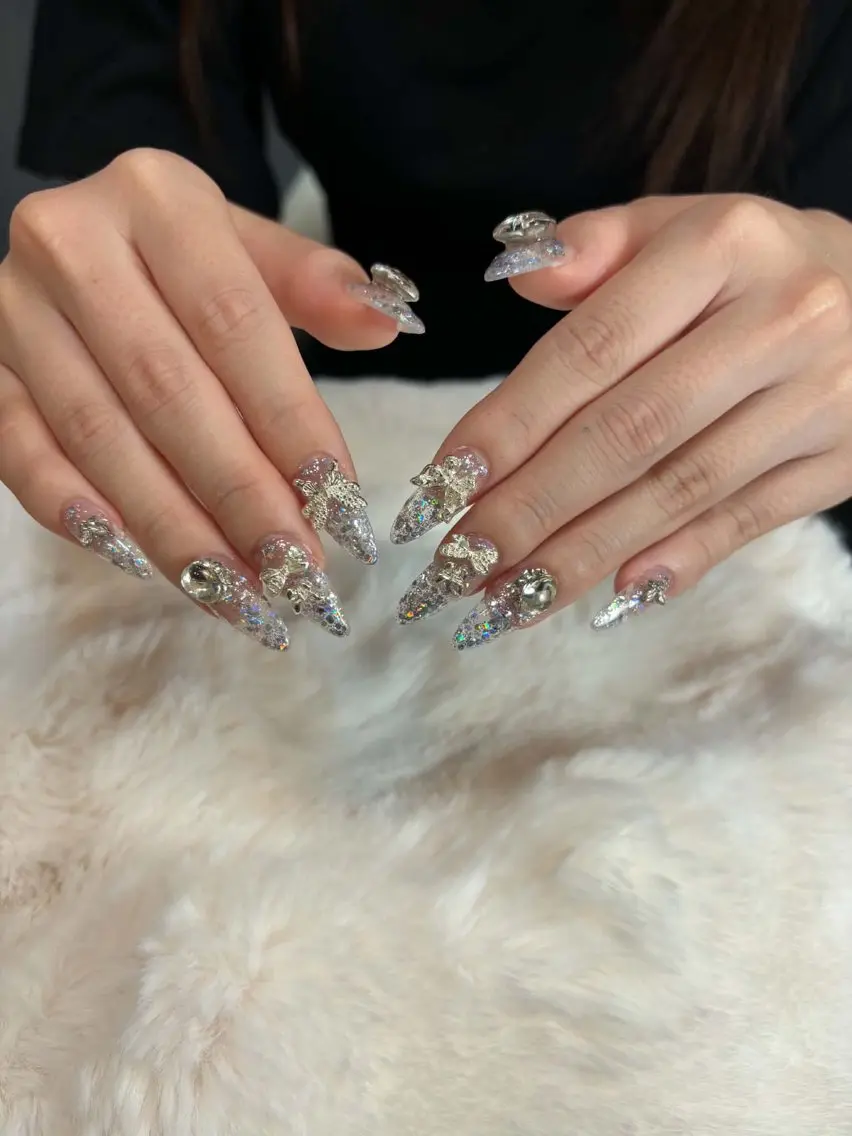 ネイル 桜ネイル 長さ出し フレンチネイル 韓国ネイル マグネットネイル ハンドネイル Kiwami nailsalonのネイルデザイン
