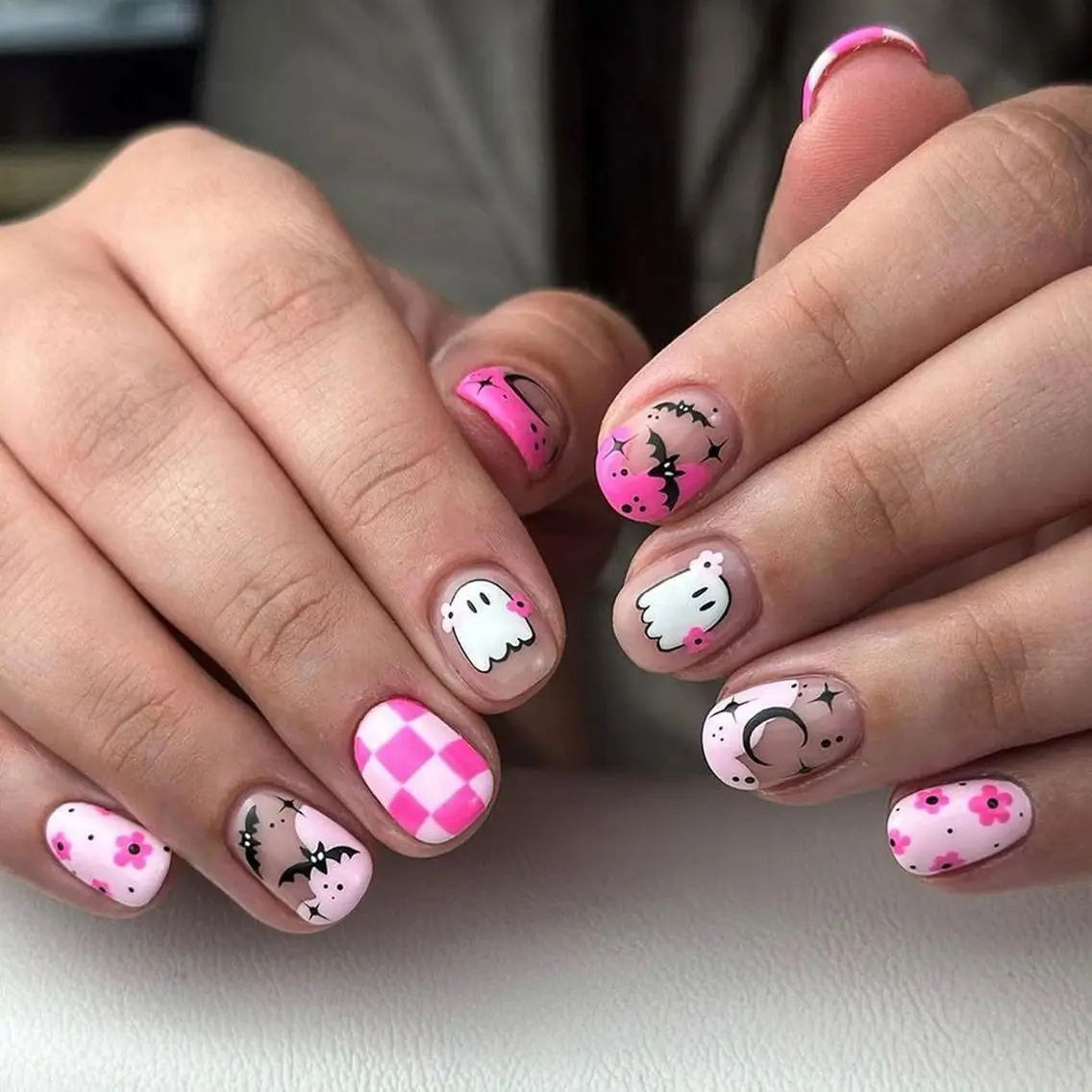 ネイル チークネイル 桜ネイル フットネイル ジェルネイル ハロウィン ハンドネイル XIINH NAIL SALONのネイルデザイン