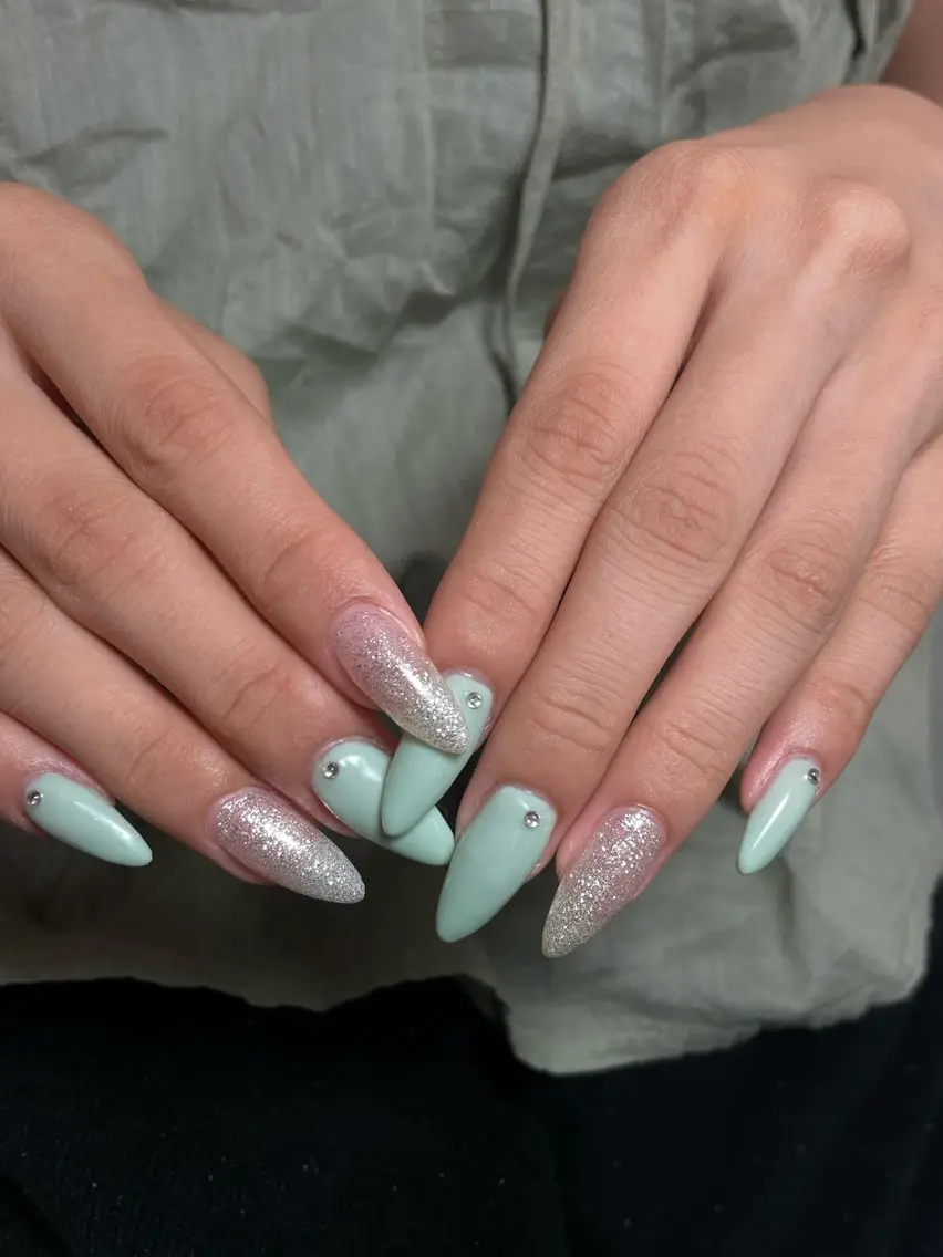 ネイル ハンドネイル VIREA Nail Salonのネイルデザイン